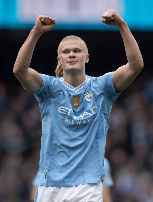 切利克：对主场首个进球期待了很久，我想打进更多的进球（切利克：主场处子球等了太久，我还想进更多球）