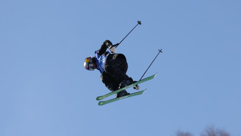 韩国U22金东真：我们专注度有问题，中国队抓住了我们失误（韩国U22金东真：专注不够，中国队把握住我们的失误）