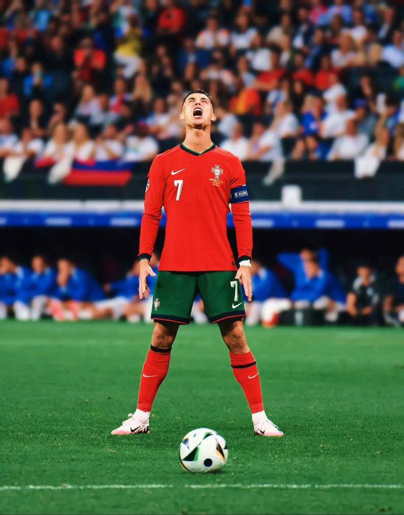 官方：前浦和红钻主帅霍格莫成为卢多戈雷茨新帅（卢多戈雷茨官方宣布：前浦和红钻主帅霍格莫出任主教练）