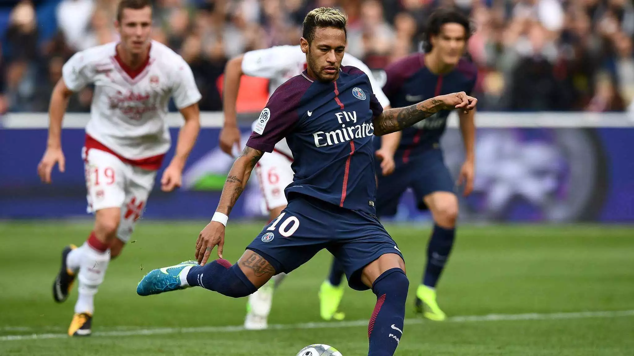 库普梅纳斯：我们想拿意杯冠军，但接下来要专注踢那不勒斯（库普梅纳斯：目标意杯夺冠，当下专注对阵那不勒斯）