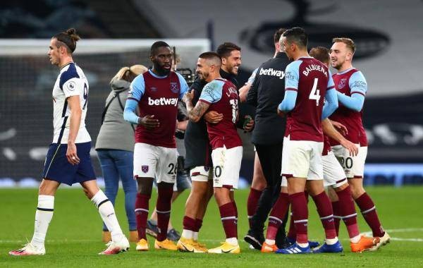 沙媒：坎塞洛告知新月高层自己想离队，但小因扎吉不想放他走（沙媒：坎塞洛已向新月高层提出离队申请，小因扎吉拒绝放人）