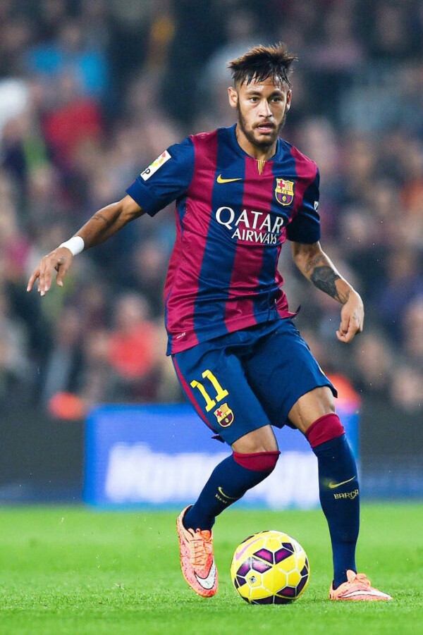 里夫斯：虽然文班缺席但福克斯状态正佳，我们要坚决执行战术（里夫斯：文班缺阵无碍，福克斯状态火热，我们必须坚决贯彻战术）