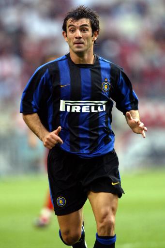 C罗传承，迷你罗的足球天赋！（从C罗到迷你罗：足球天赋的接力）