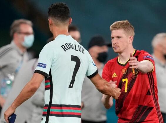 瓜帅：梅西总是做最简单的事情；想赢英超必须保持稳定（瓜迪奥拉：梅西总做最简单的选择，英超夺冠关键在于稳定）